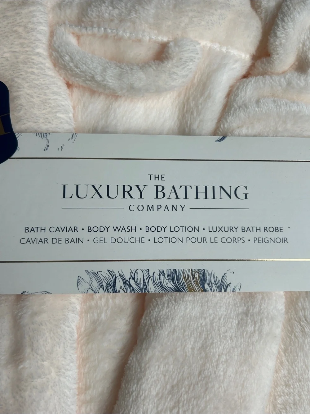 NWT Luxury Bath Set